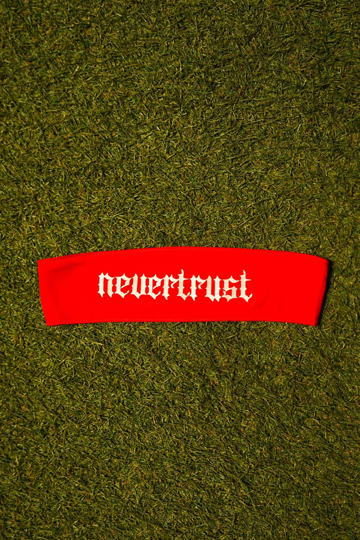 Nevertrust Headband